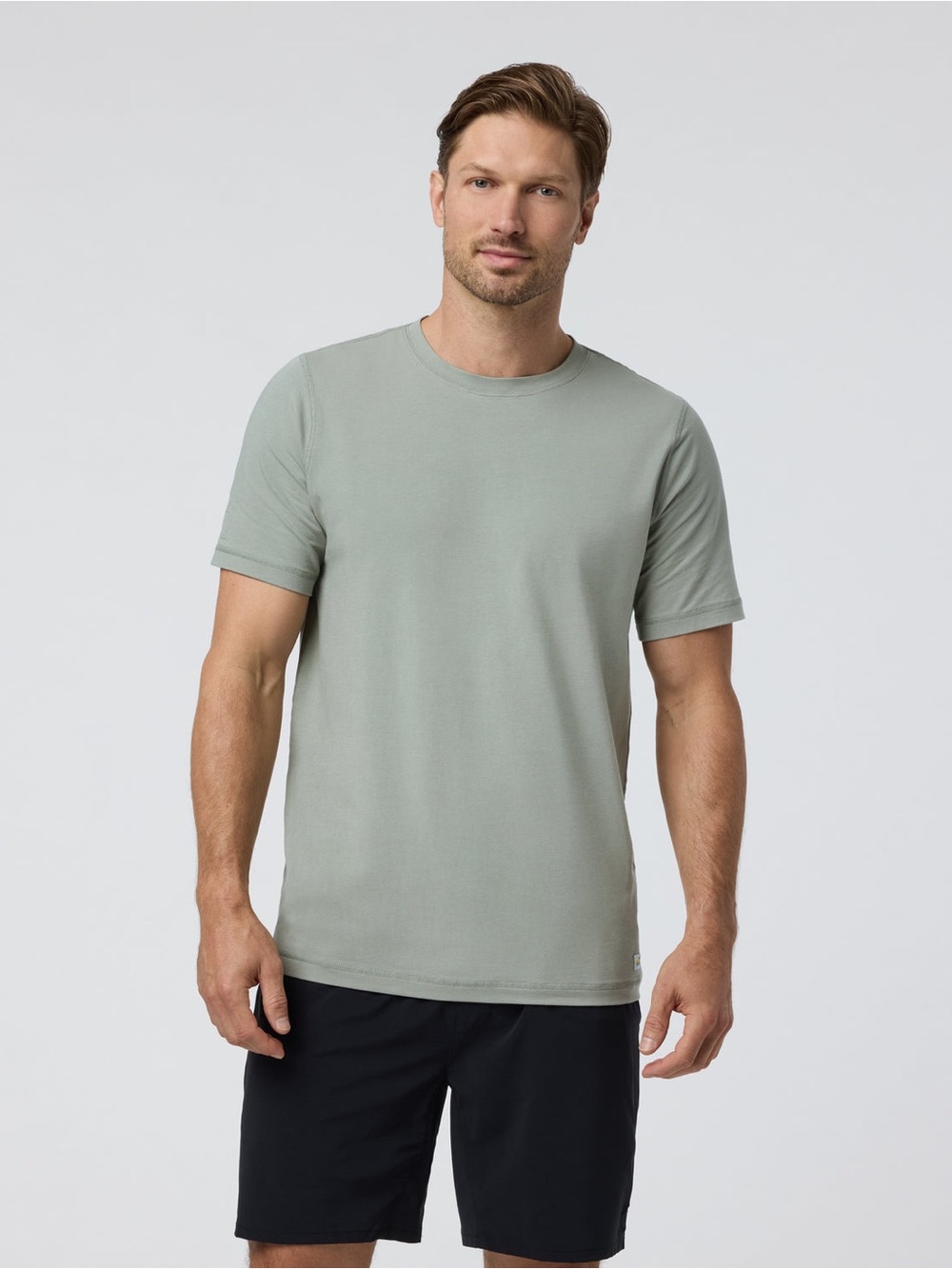 Vuori Short Sleeve Crew Tee in Sage